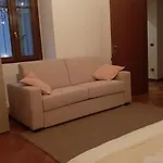 La 4*