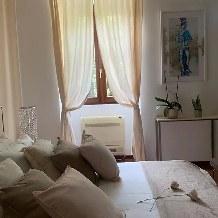 La 4*